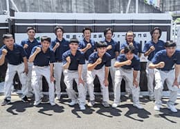 専属の自社職人